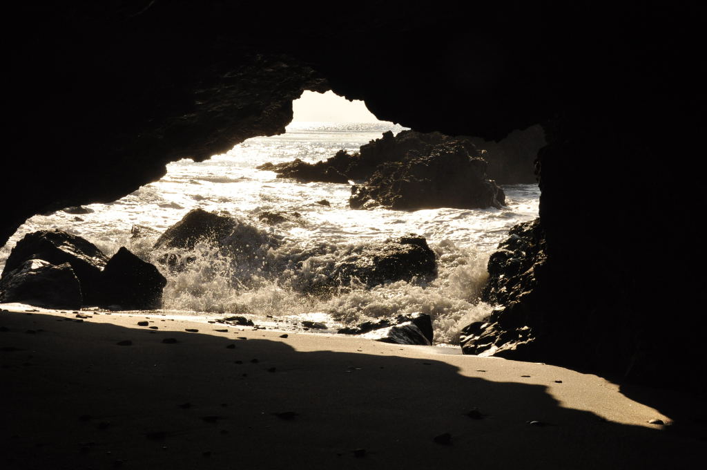 Höhle am Leo-Carrillo-Beach